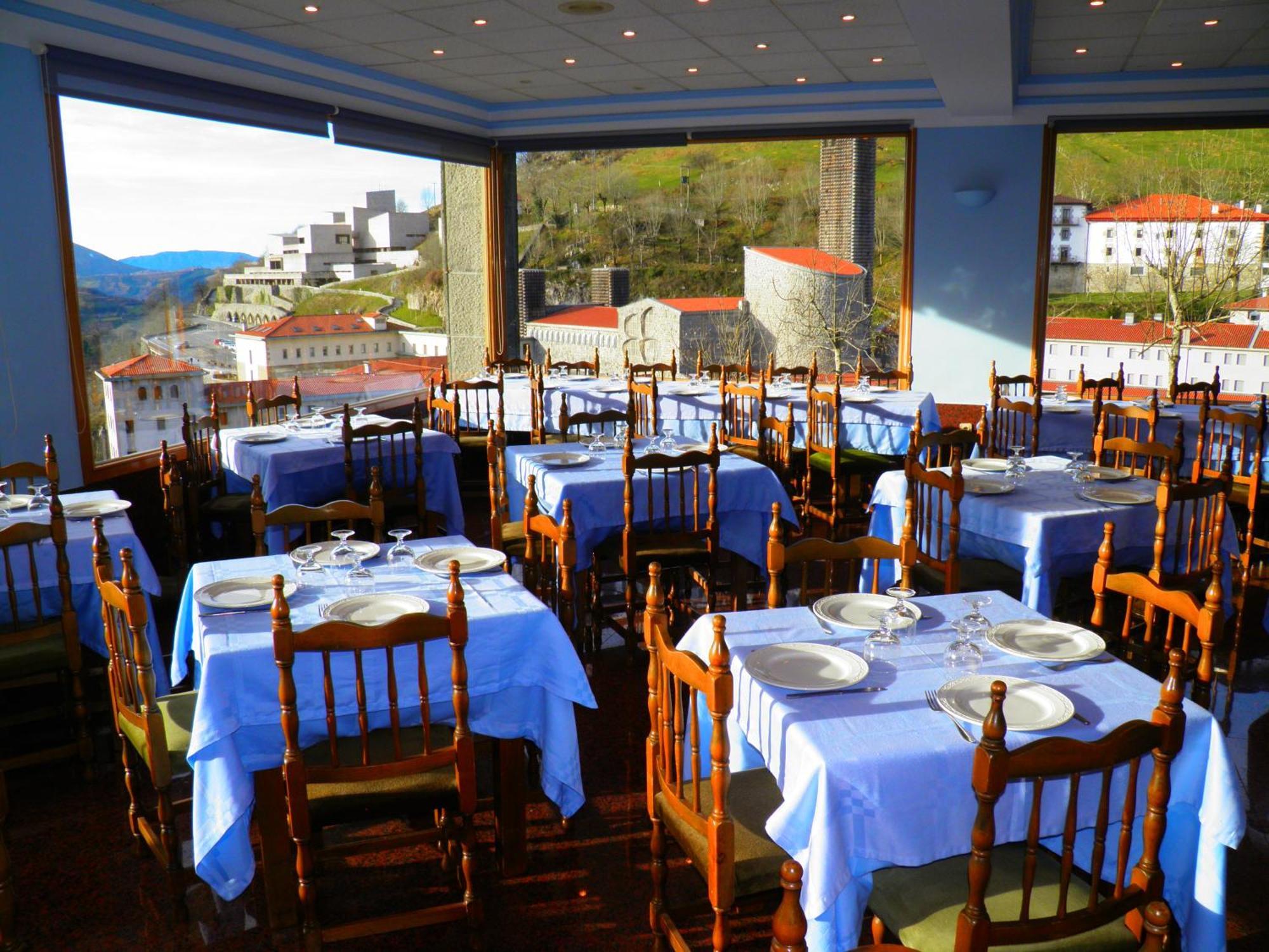 Hotel Sindika Oñate Extérieur photo