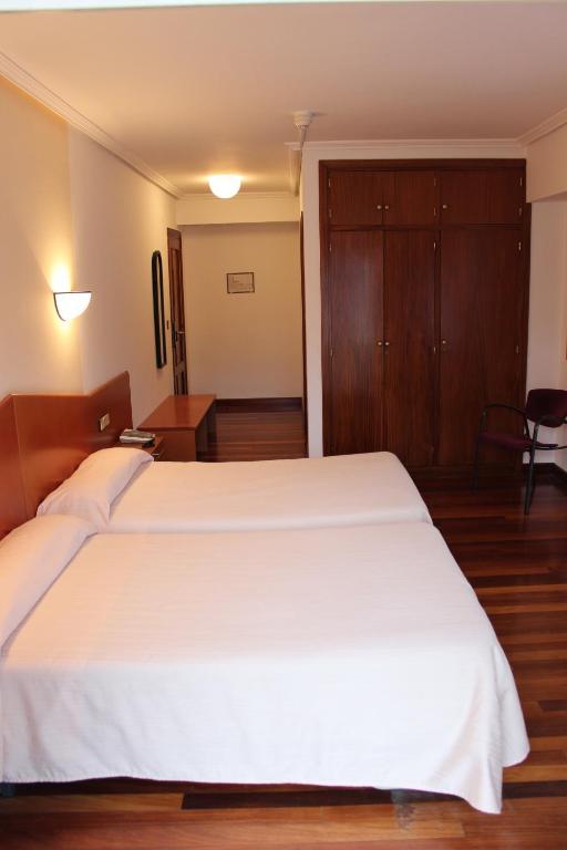 Hotel Sindika Oñate Chambre photo